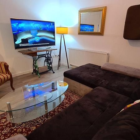 Appartement Lavendel, Ferienwohnung Mit Eigenem Eingang Wie Ein Kleines Haus Bad Salzuflen Dış mekan fotoğraf
