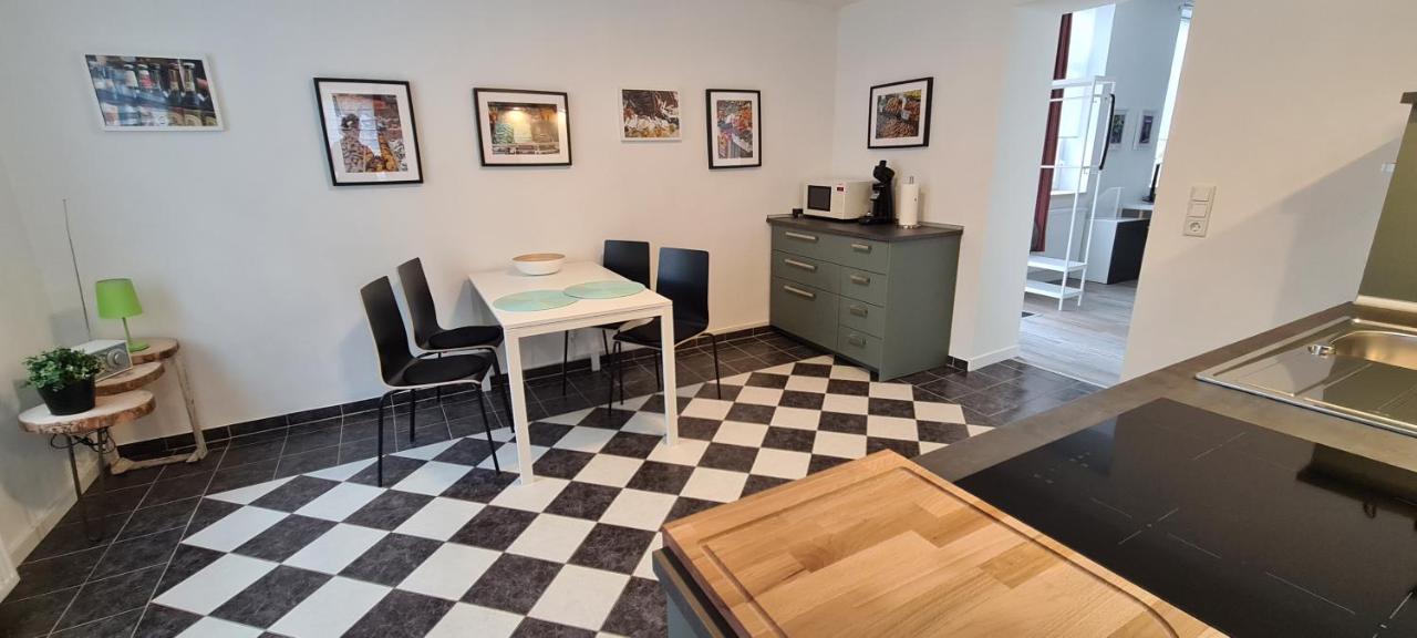 Appartement Lavendel, Ferienwohnung Mit Eigenem Eingang Wie Ein Kleines Haus Bad Salzuflen Dış mekan fotoğraf