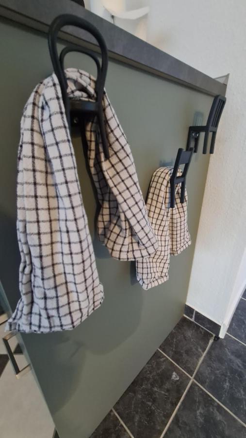 Appartement Lavendel, Ferienwohnung Mit Eigenem Eingang Wie Ein Kleines Haus Bad Salzuflen Dış mekan fotoğraf