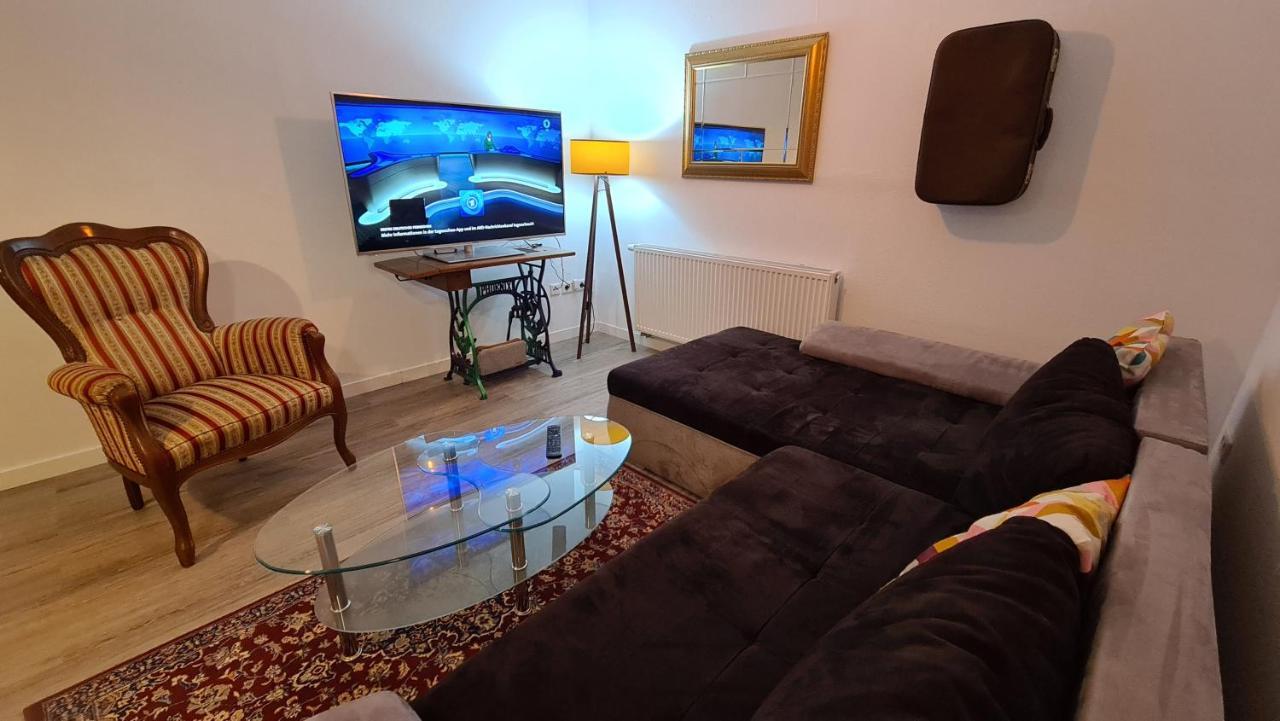 Appartement Lavendel, Ferienwohnung Mit Eigenem Eingang Wie Ein Kleines Haus Bad Salzuflen Dış mekan fotoğraf