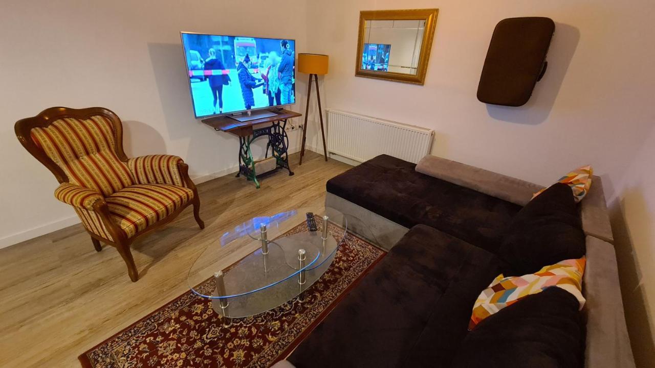Appartement Lavendel, Ferienwohnung Mit Eigenem Eingang Wie Ein Kleines Haus Bad Salzuflen Dış mekan fotoğraf